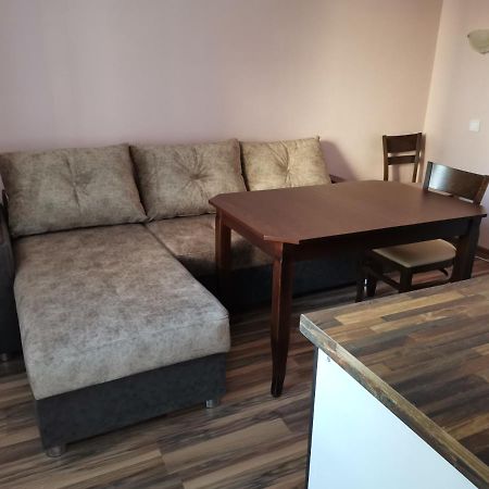 Guest Rooms Mihaylovi Pavel Banya Exterior photo